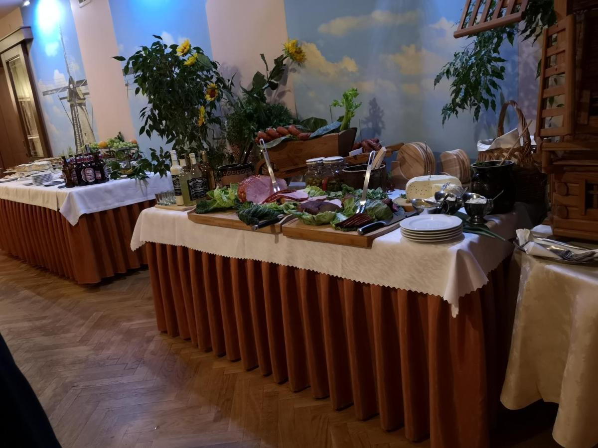 Hotel Zulawy Елблаг Екстериор снимка