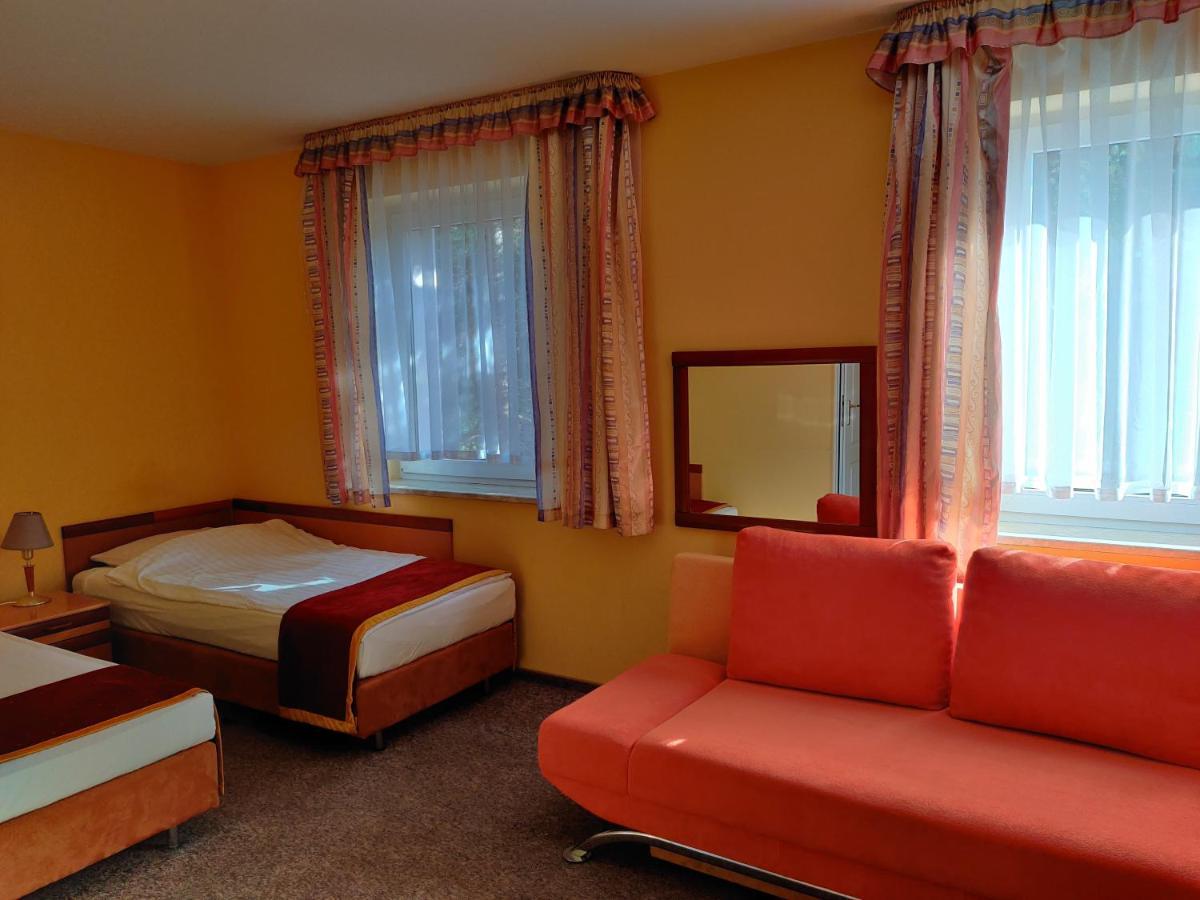 Hotel Zulawy Елблаг Екстериор снимка