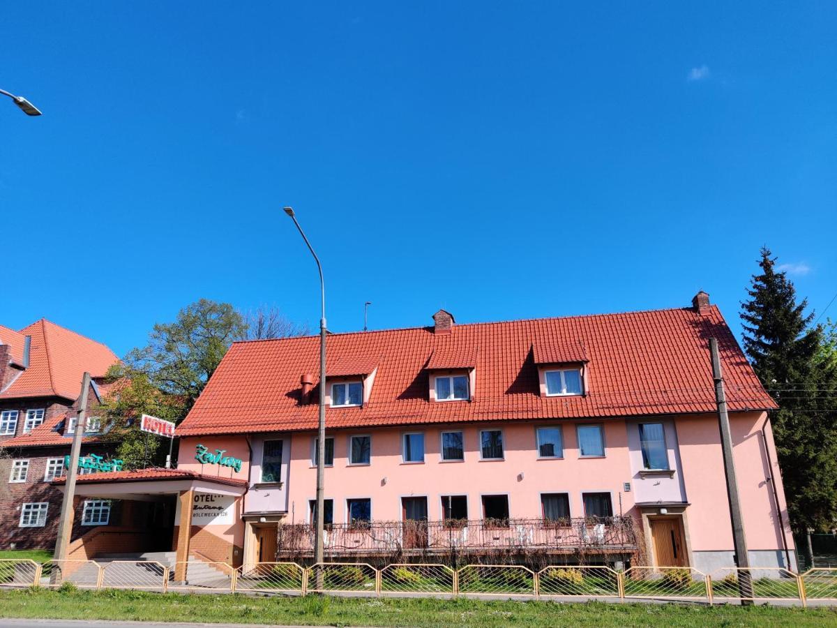 Hotel Zulawy Елблаг Екстериор снимка