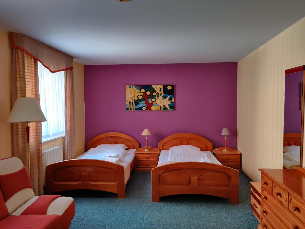 Hotel Zulawy Елблаг Екстериор снимка